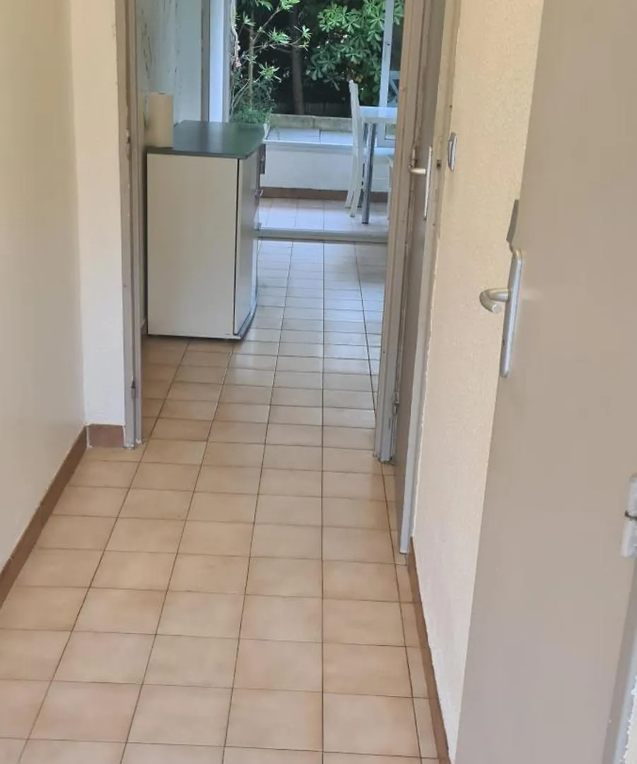 דירות Saint-Raphaël 2 Pieces En Rez- De -Jardin